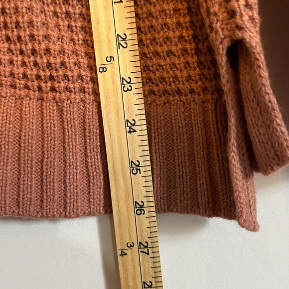 SO Kohls Fall Sweater Pink Mauve Medium Striped Knit Crew Soft Fuzzy Winter Warm - Picture 7 of 9